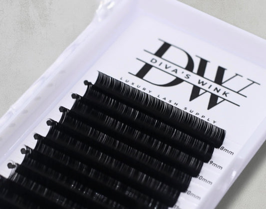 Velvet Vixen Luxe Lashes 0.03mm